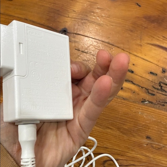 IKEA White USB Charging Hub with Cork Base - Picture 5 of 6